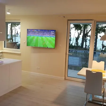 Apartamento Z Widokiem Na Morze Rewal Exterior foto