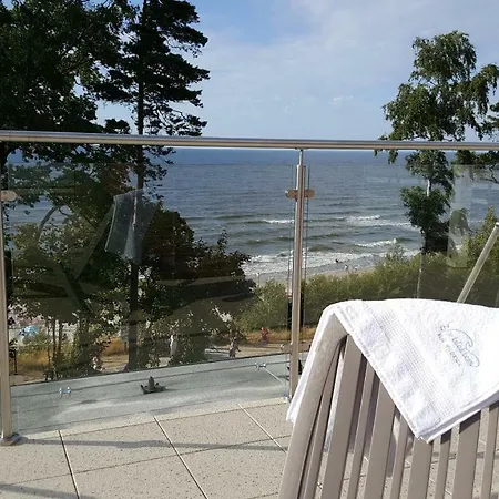 Apartamento Z Widokiem Na Morze Rewal Exterior foto