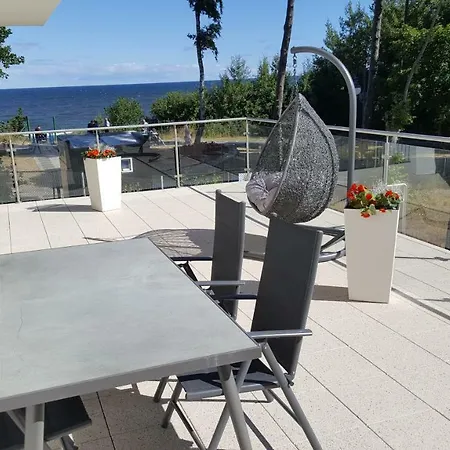 Apartamento Z Widokiem Na Morze Rewal Exterior foto